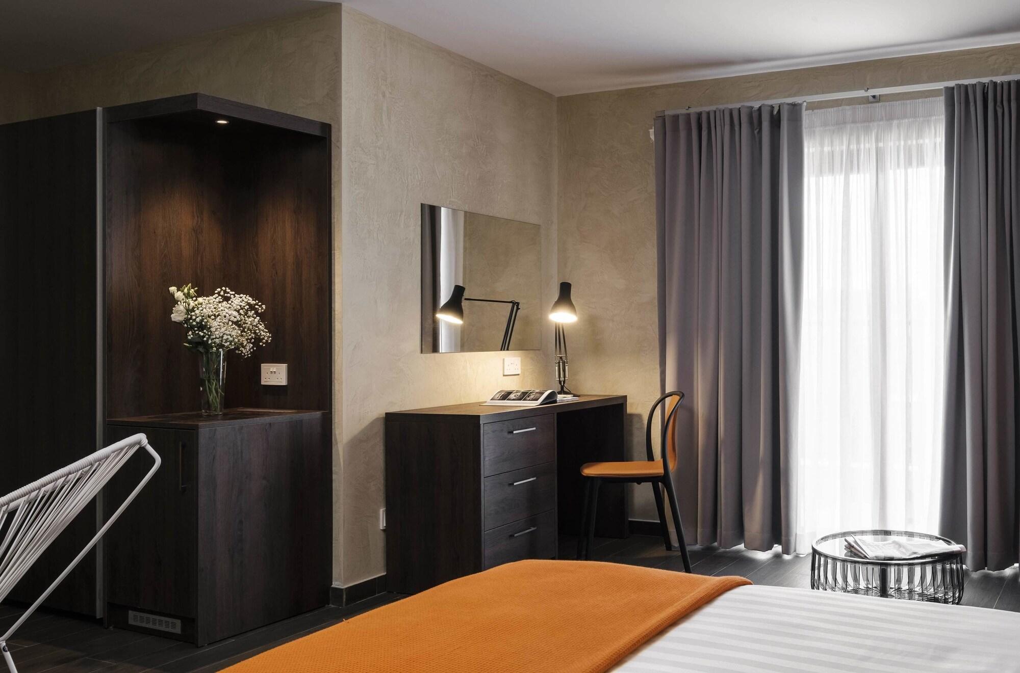 Adelphi Boutique Hotel 라바트 외부 사진